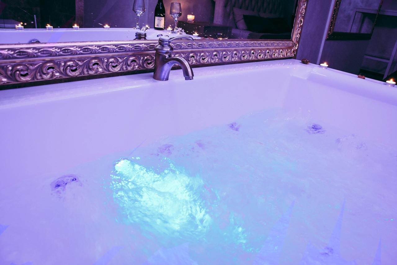 Central Business Apartments Jacuzzi Belgrado Exterior foto