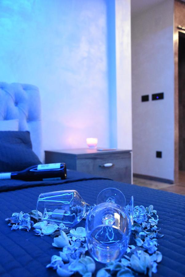Central Business Apartments Jacuzzi Belgrado Exterior foto